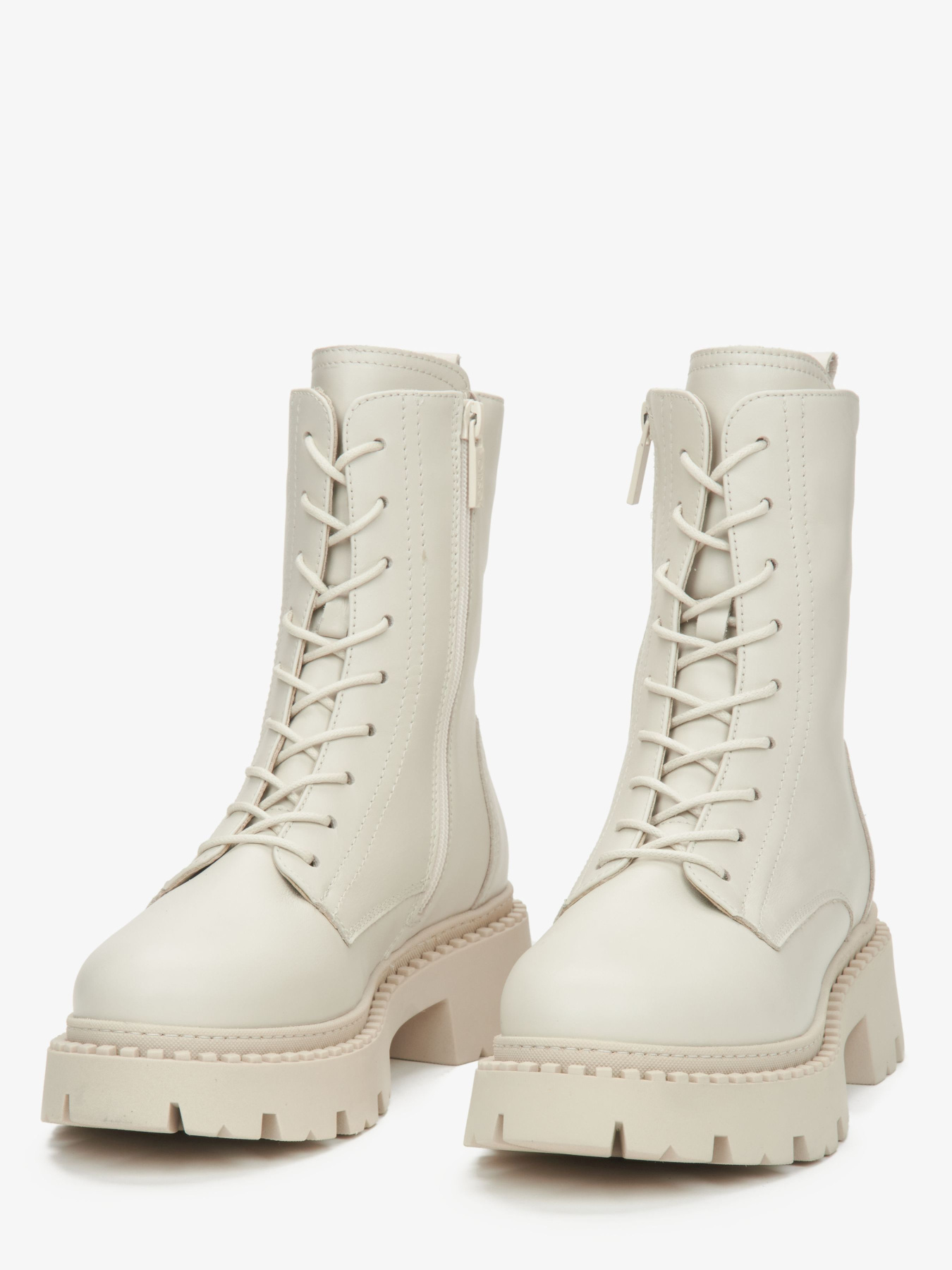 Ботинки и сапоги Estro модель 09-2837103-1201 Фото