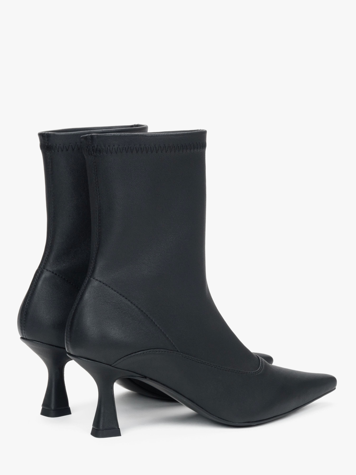 Ботинки и сапоги Estro модель 392201-10101 Фото