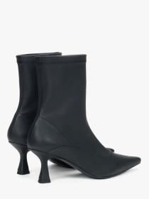 Ботинки и сапоги Estro модель 392201-10101 Фото