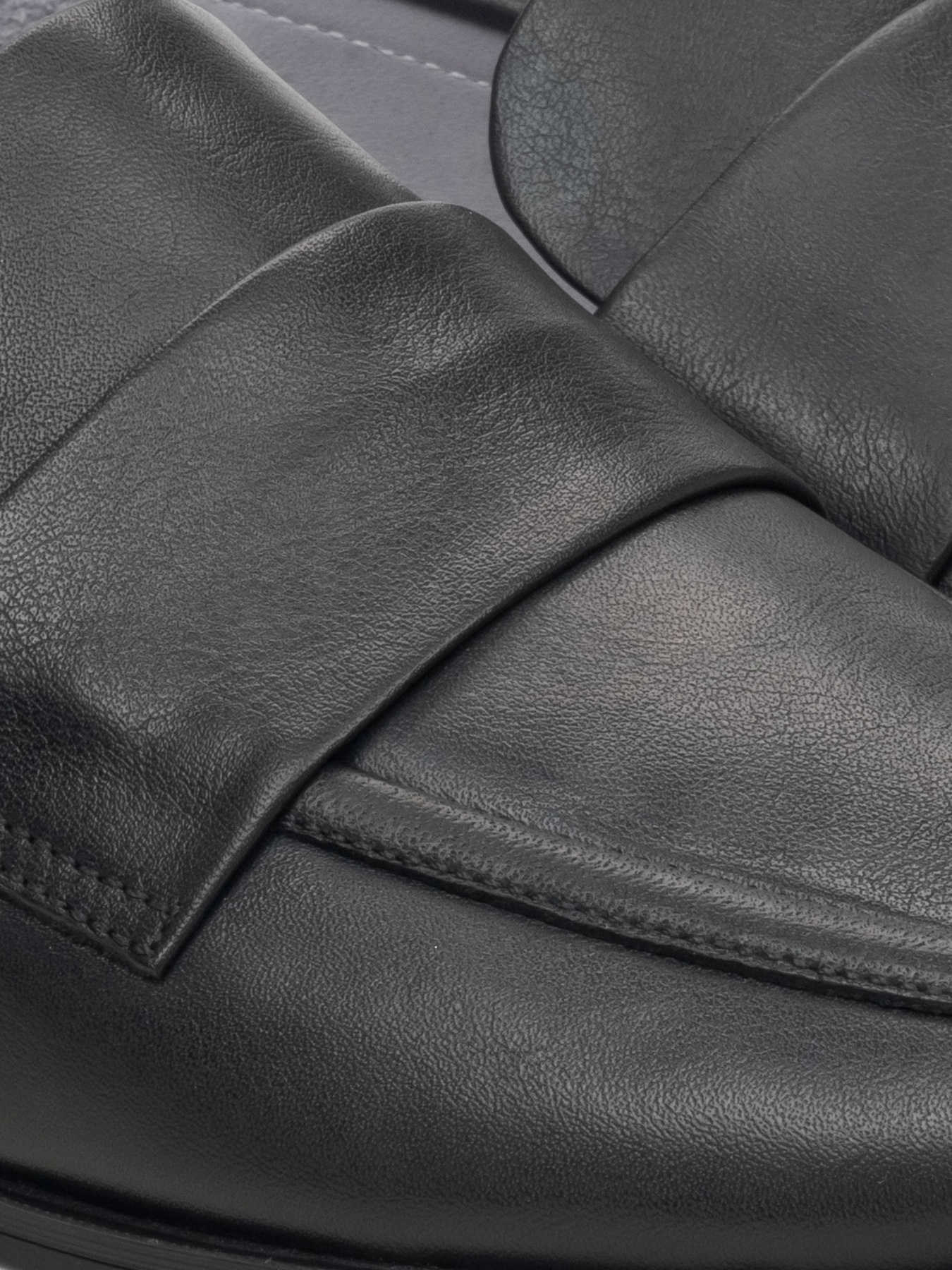 Туфли и лоферы Estro модель 022-660-101 Фото