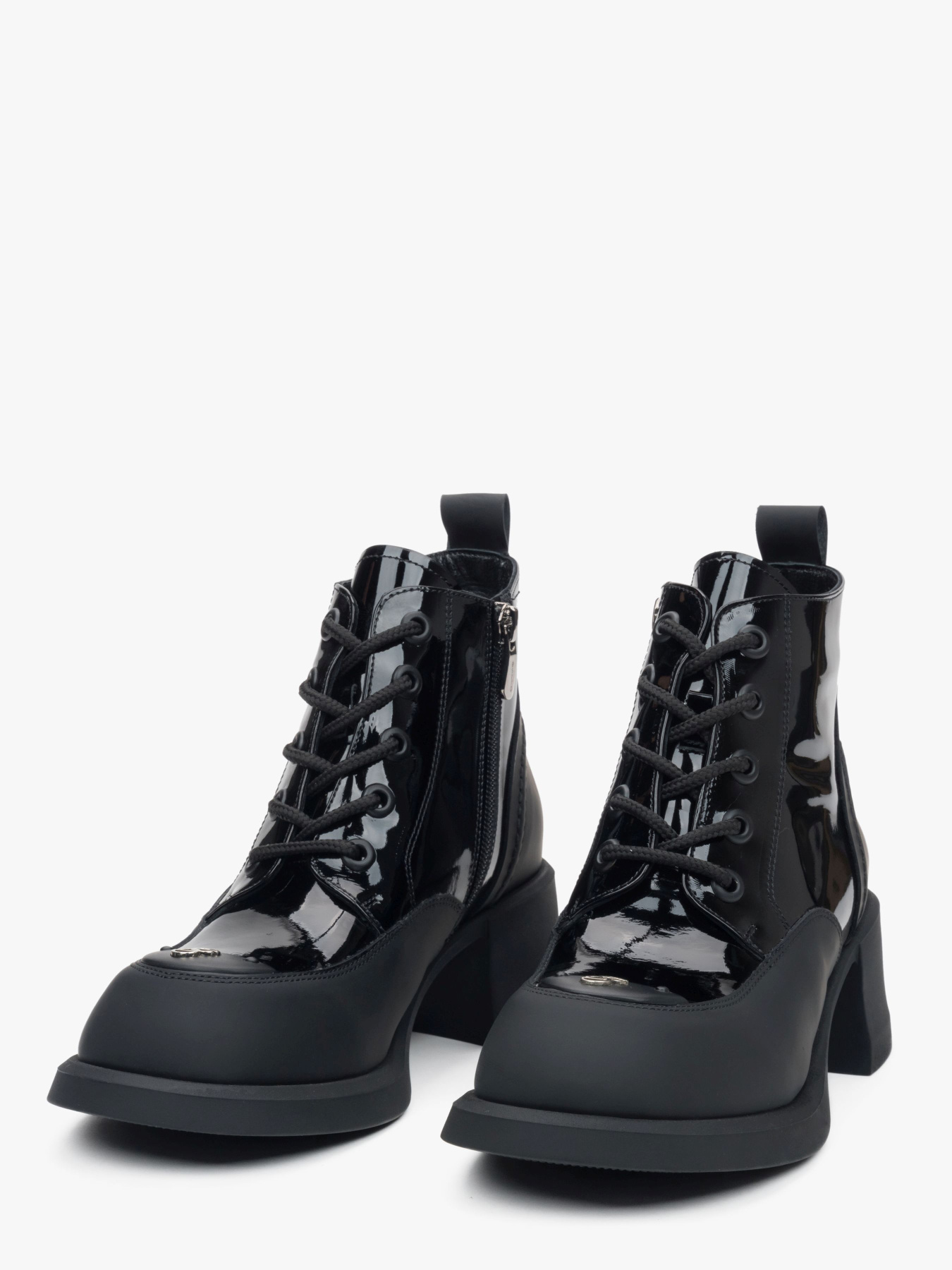 Ботинки и сапоги Estro модель 22-1510-401 Фото