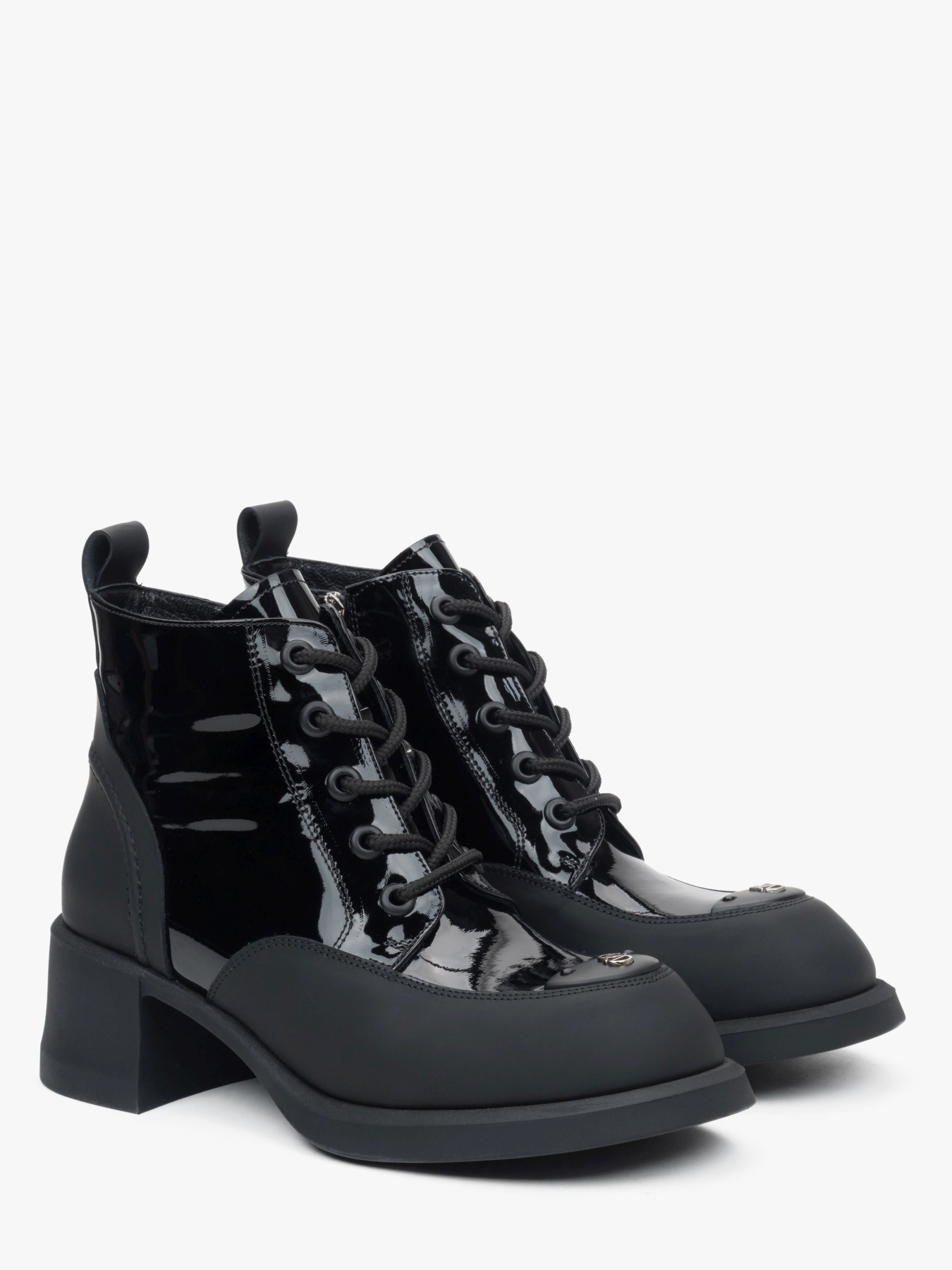 Ботинки и сапоги Estro модель 22-1510-401 Фото