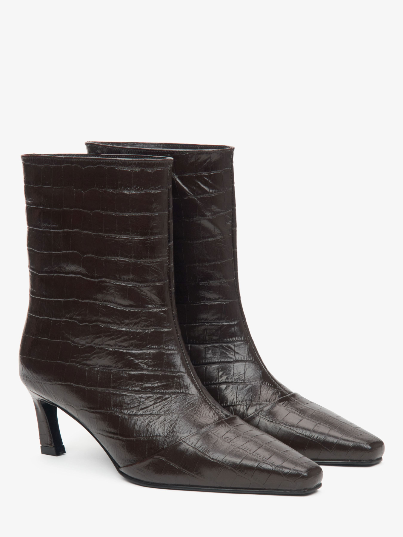 Ботинки и сапоги Estro модель 30-5951-108 Фото