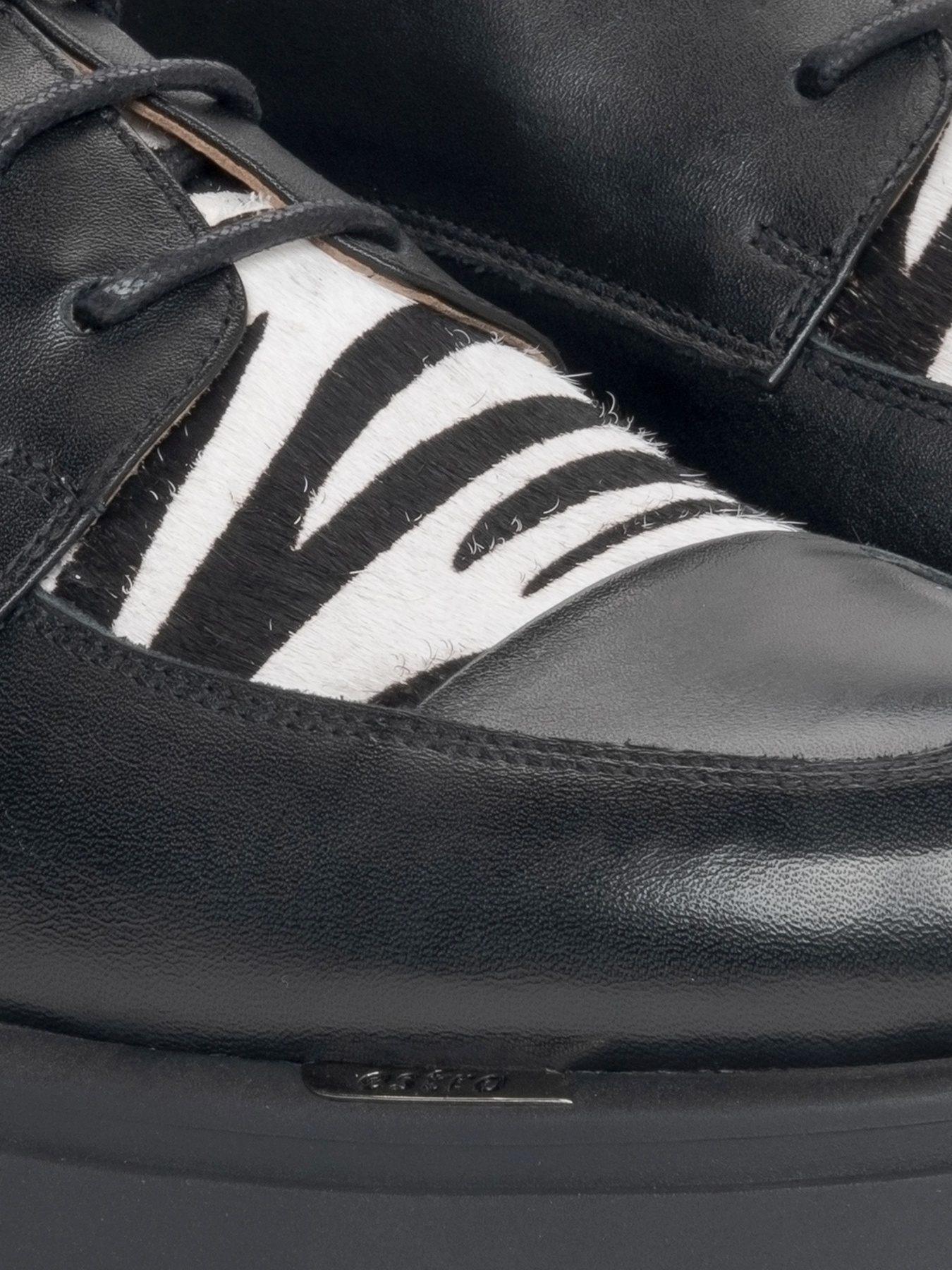 Туфлі та лофери Estro модель 54-5502-101 Фото