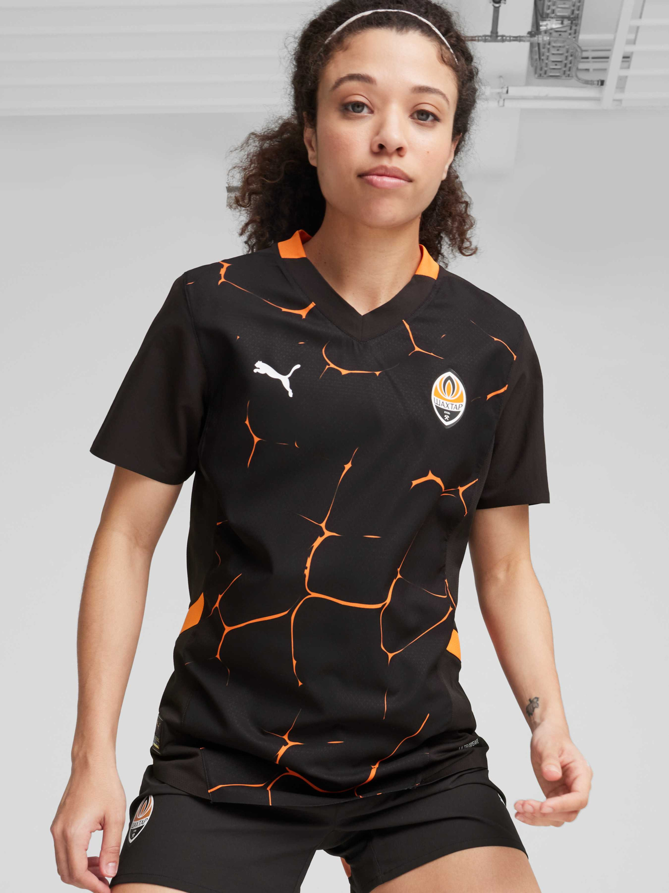 Футболка спортивна PUMA Fcsd Away Jersey Pro W W/o S модель 775404 Фото