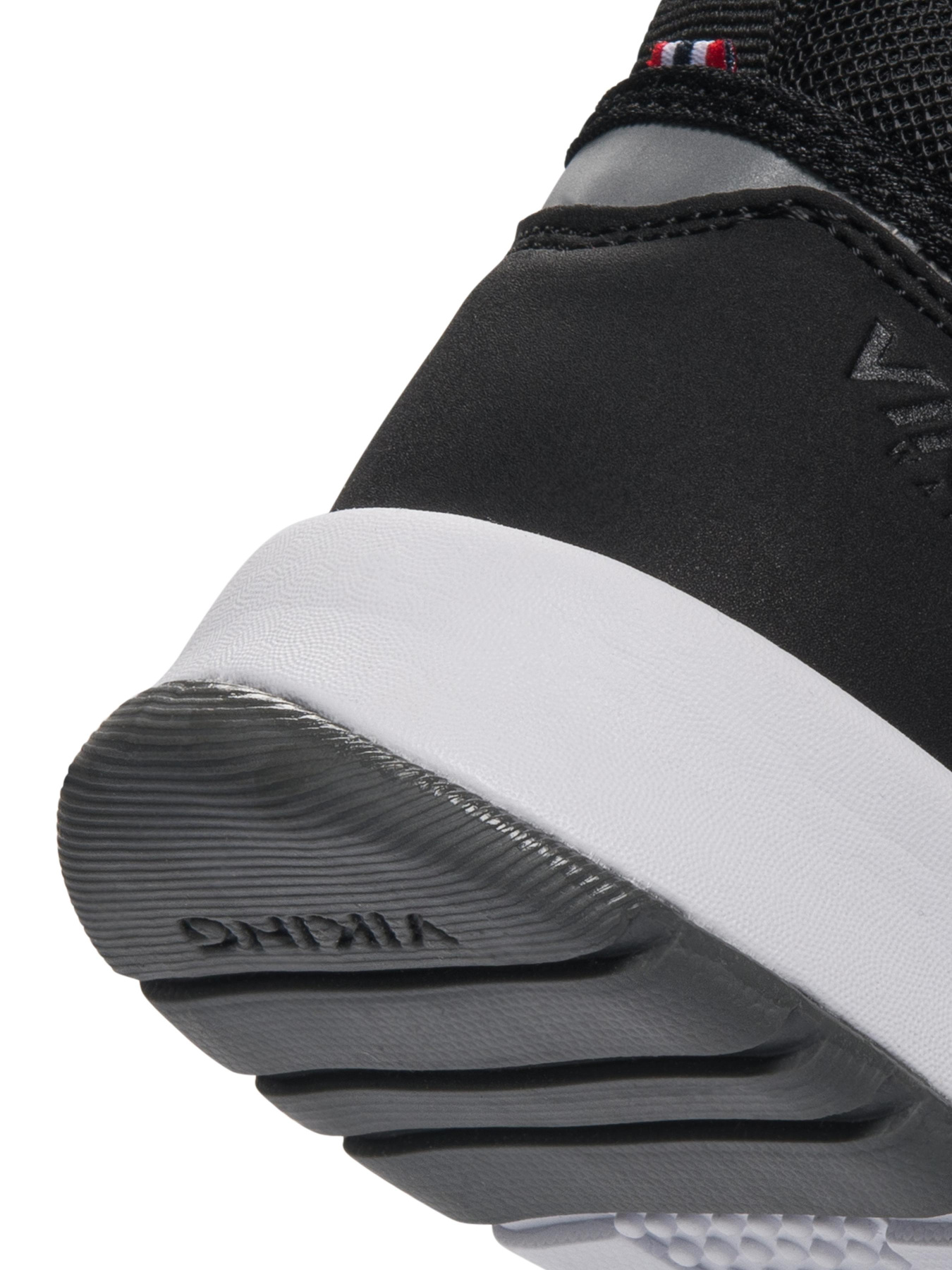 Кроссовки Viking Aerial Mid WP 1V модель 3-53720-203 Фото