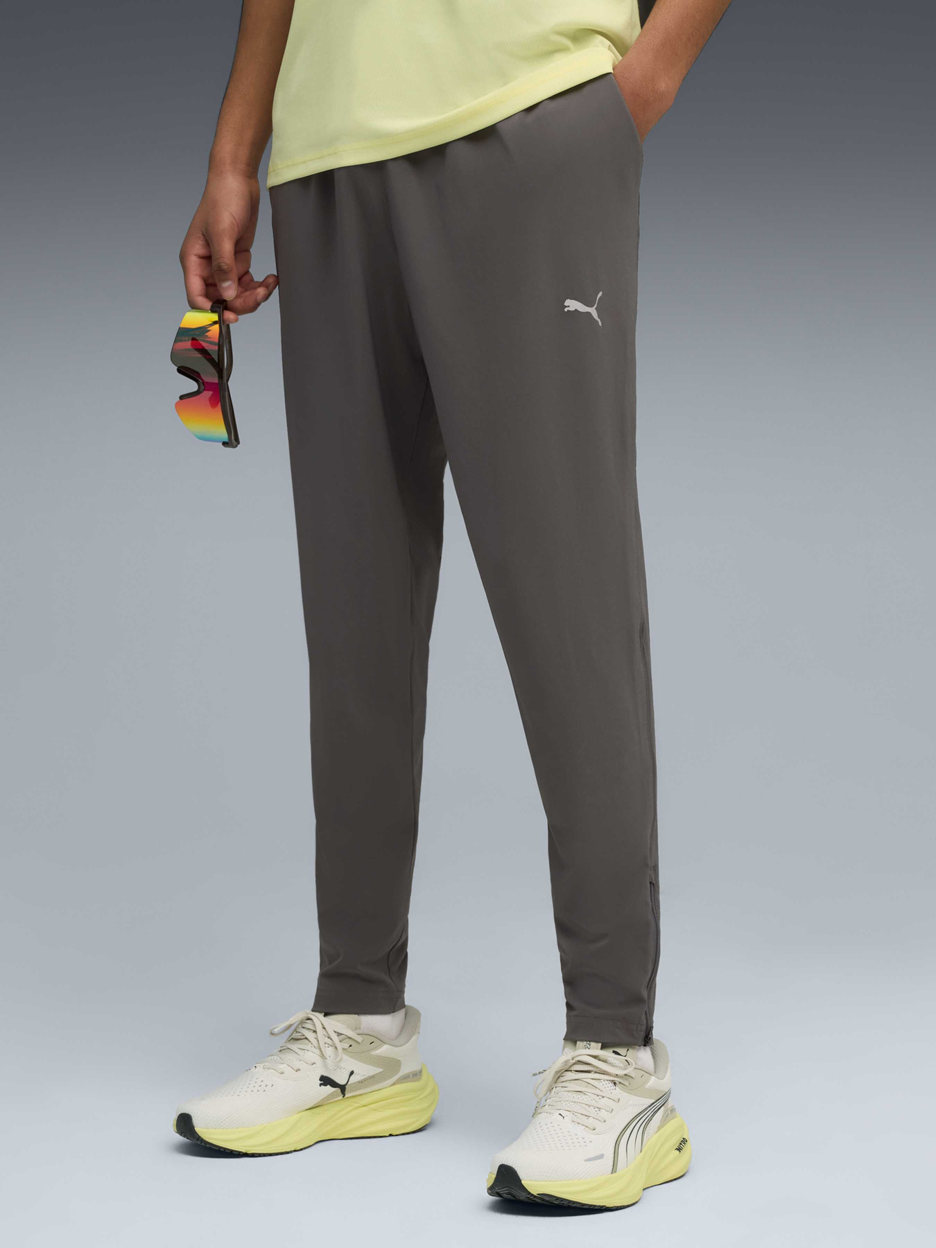 Штаны спортивные PUMA Run Velocity Tapered Pant модель 526775 Фото