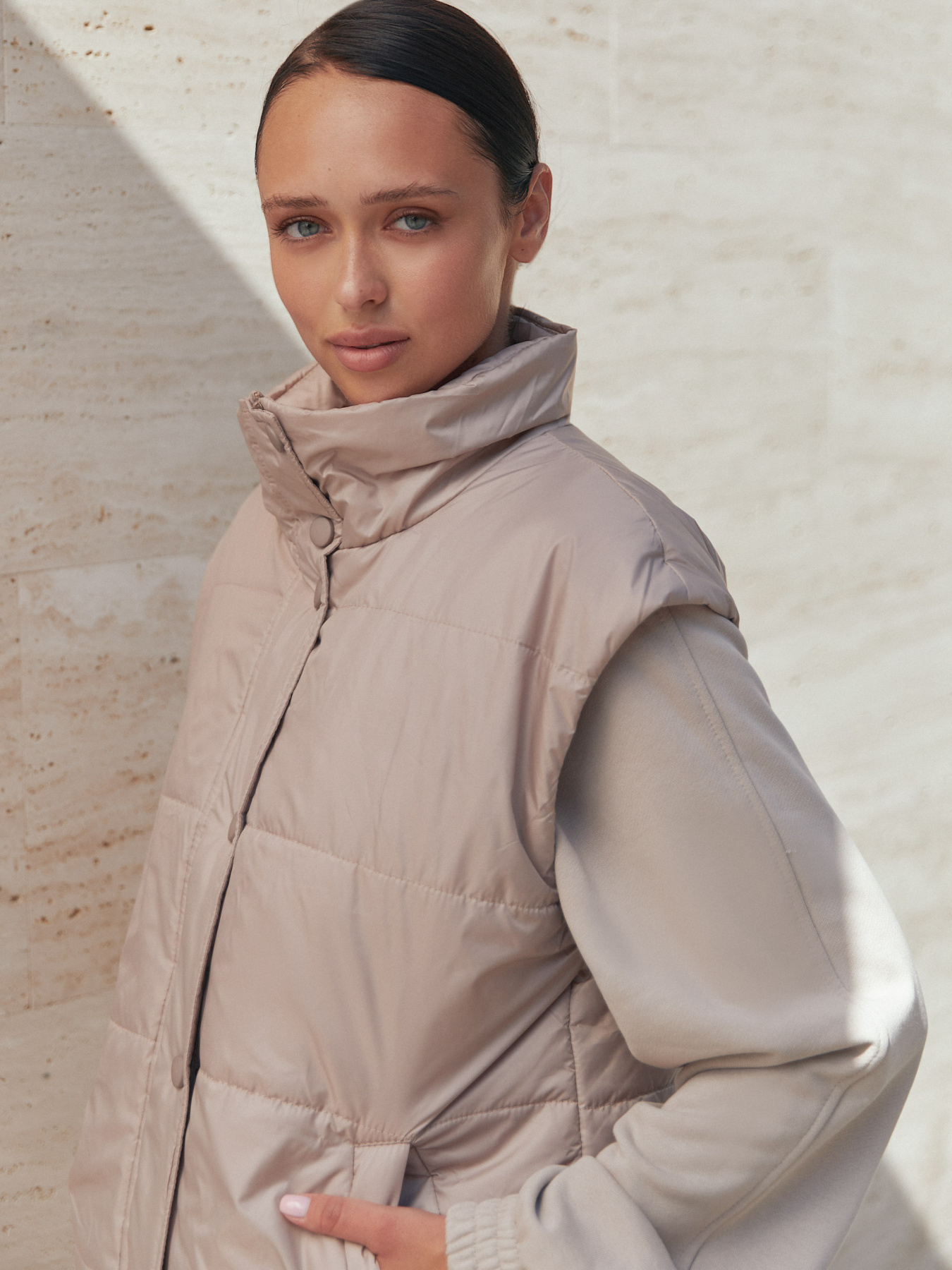 Жилет с утеплителем Seventeen модель 2313.6437 Фото