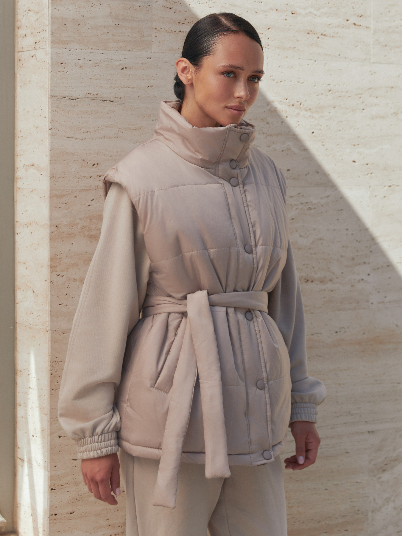 Утепленный жилет Seventeen модель 2313.6437 Фото