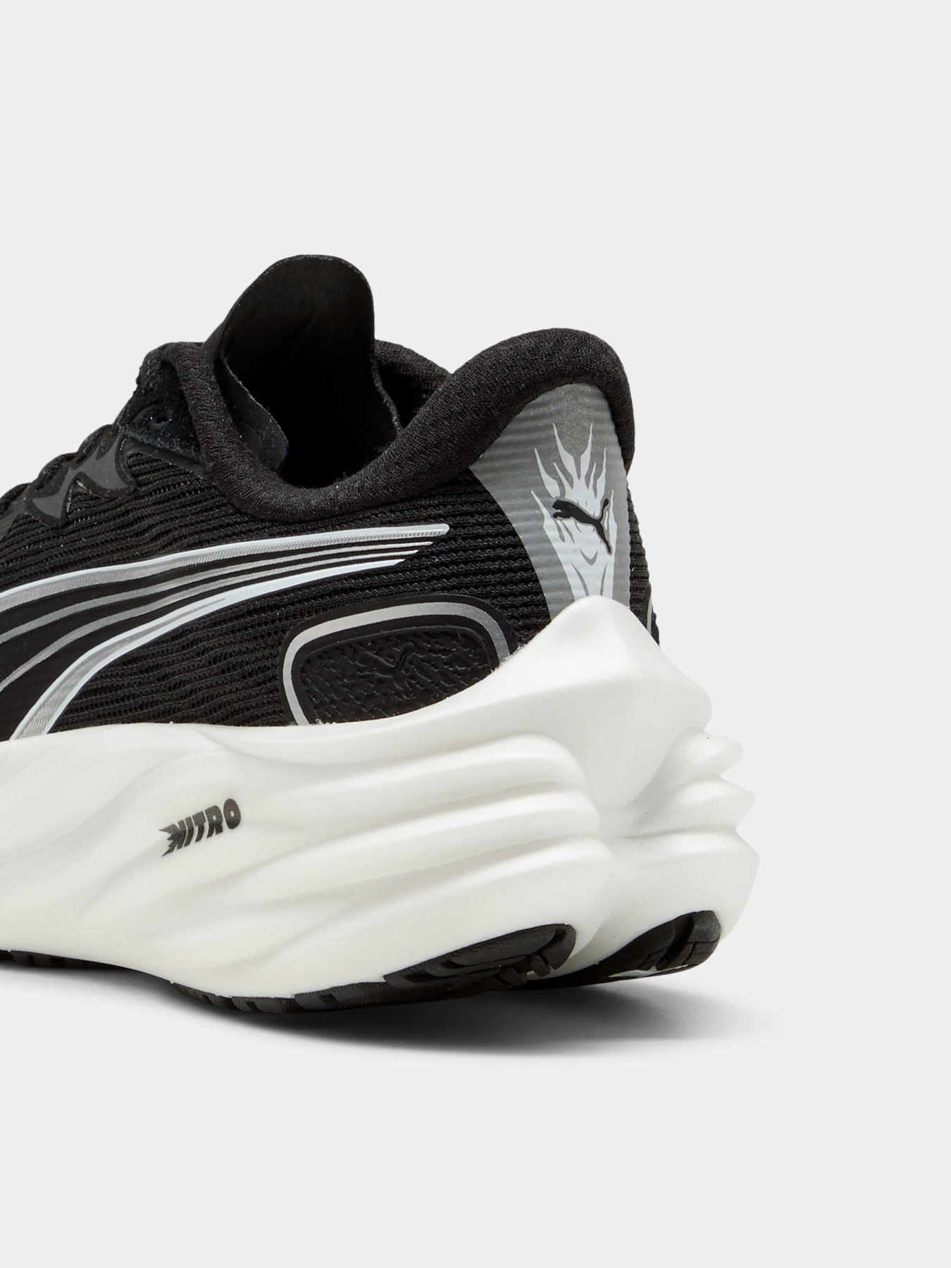 Кроссовки для бега PUMA Velocity Nitro™ 4 Wns модель 311141 Фото