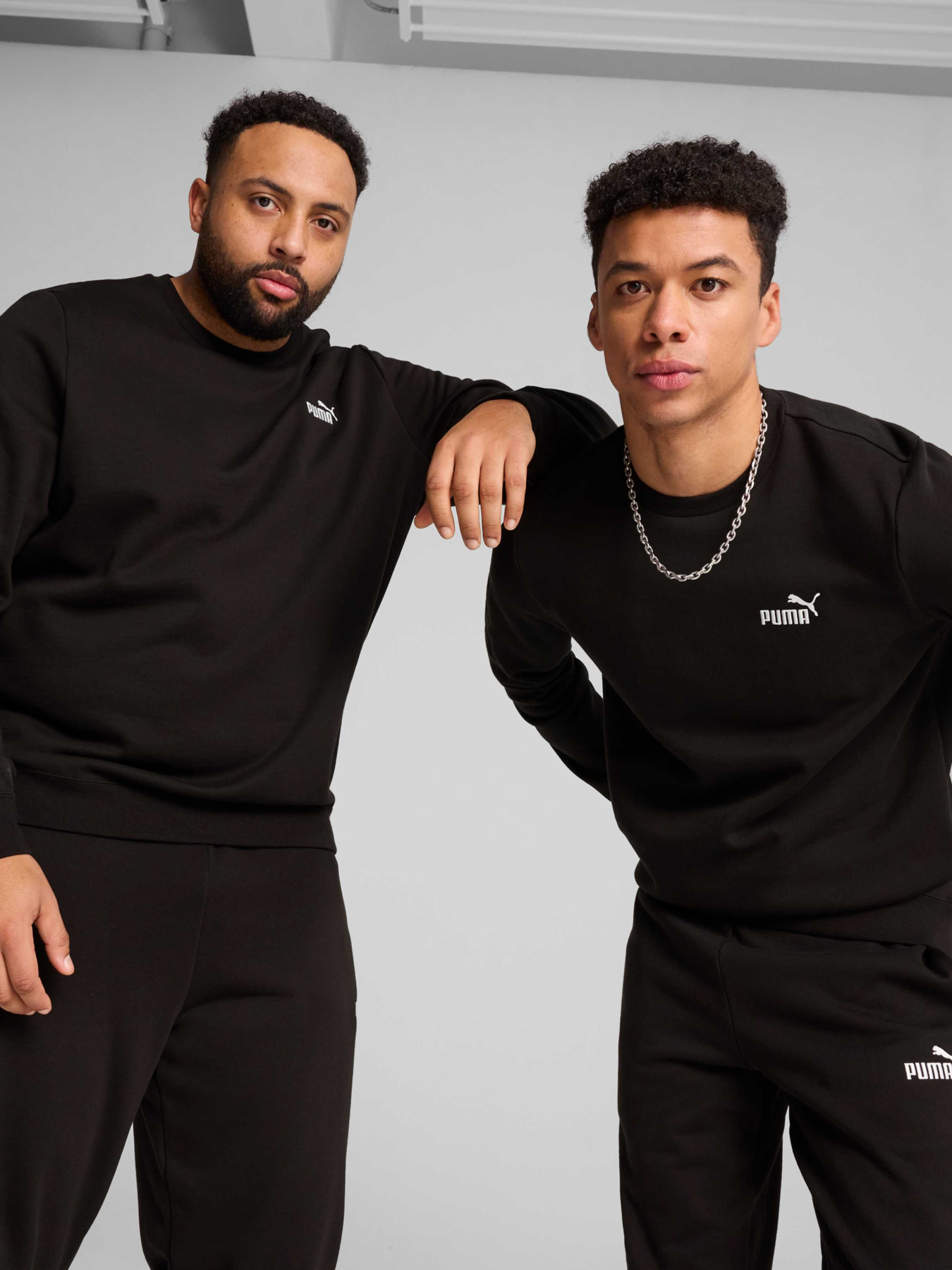 Свитшот PUMA Ess Small No. 1 Logo Crew модель 682562 Свитшот PUMA Ess Small No. 1 Logo Crew модель 682562 Фото