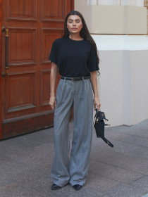 Классические штаны Seventeen модель 2326.6469 Фото