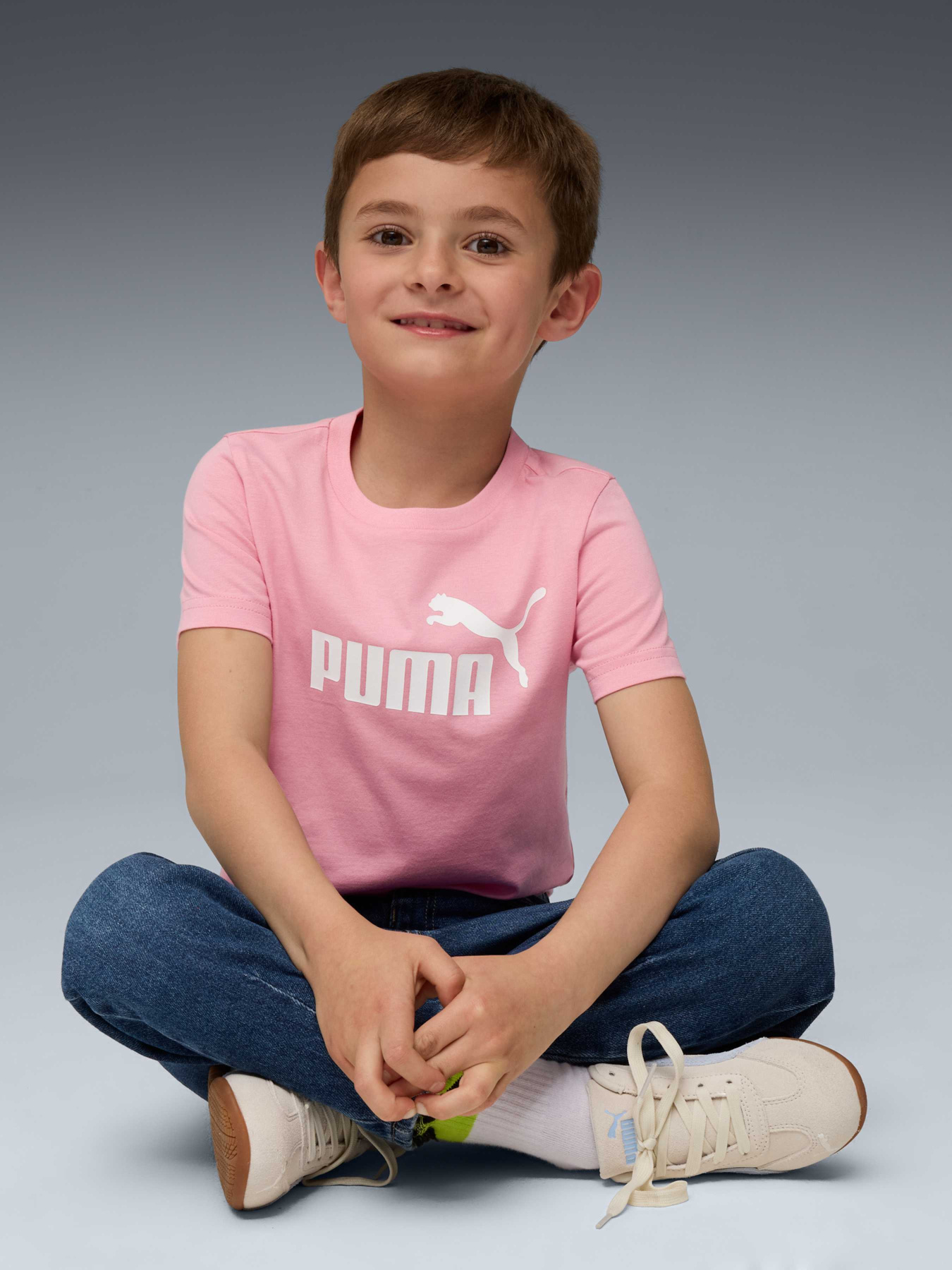 Футболка PUMA Ess No. 1 Logo Tee модель 684930 Футболка PUMA Ess No. 1 Logo Tee модель 684930 Фото