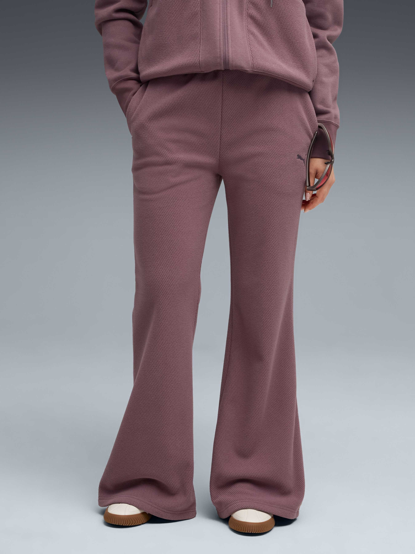 Штаны спортивные PUMA Her Straight Pants модель 688158 Фото