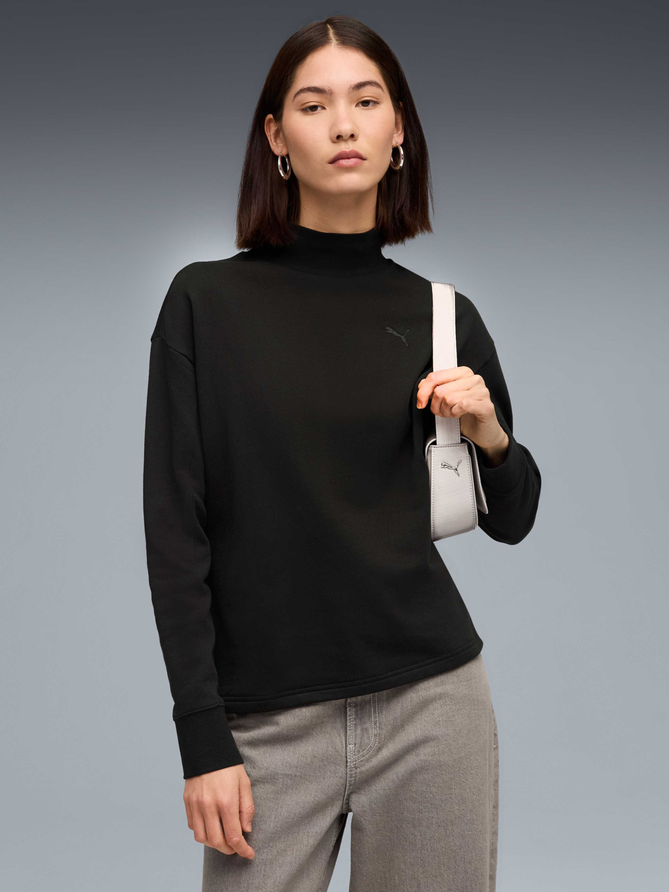 Водолазка PUMA Her Relaxed Crew Fl модель 688152 Фото