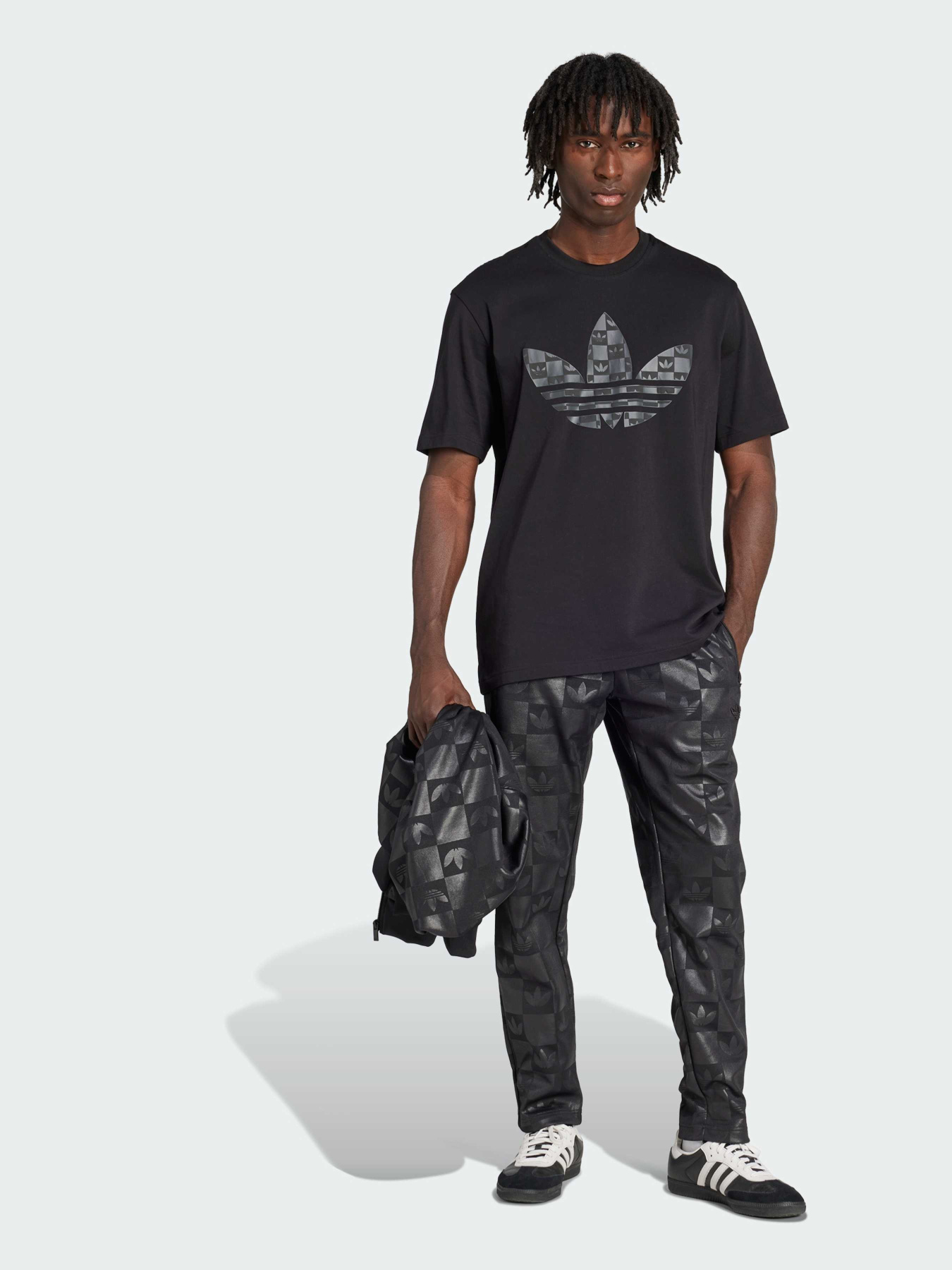 Футболка Adidas Graphics модель JY2984 Футболка Adidas Graphics модель JY2984 Фото