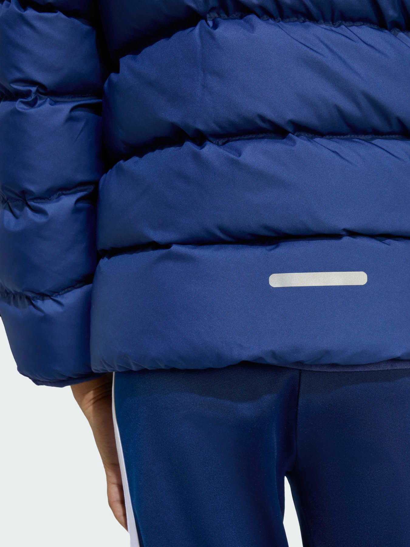 Зимова куртка Adidas модель JW2453 Фото