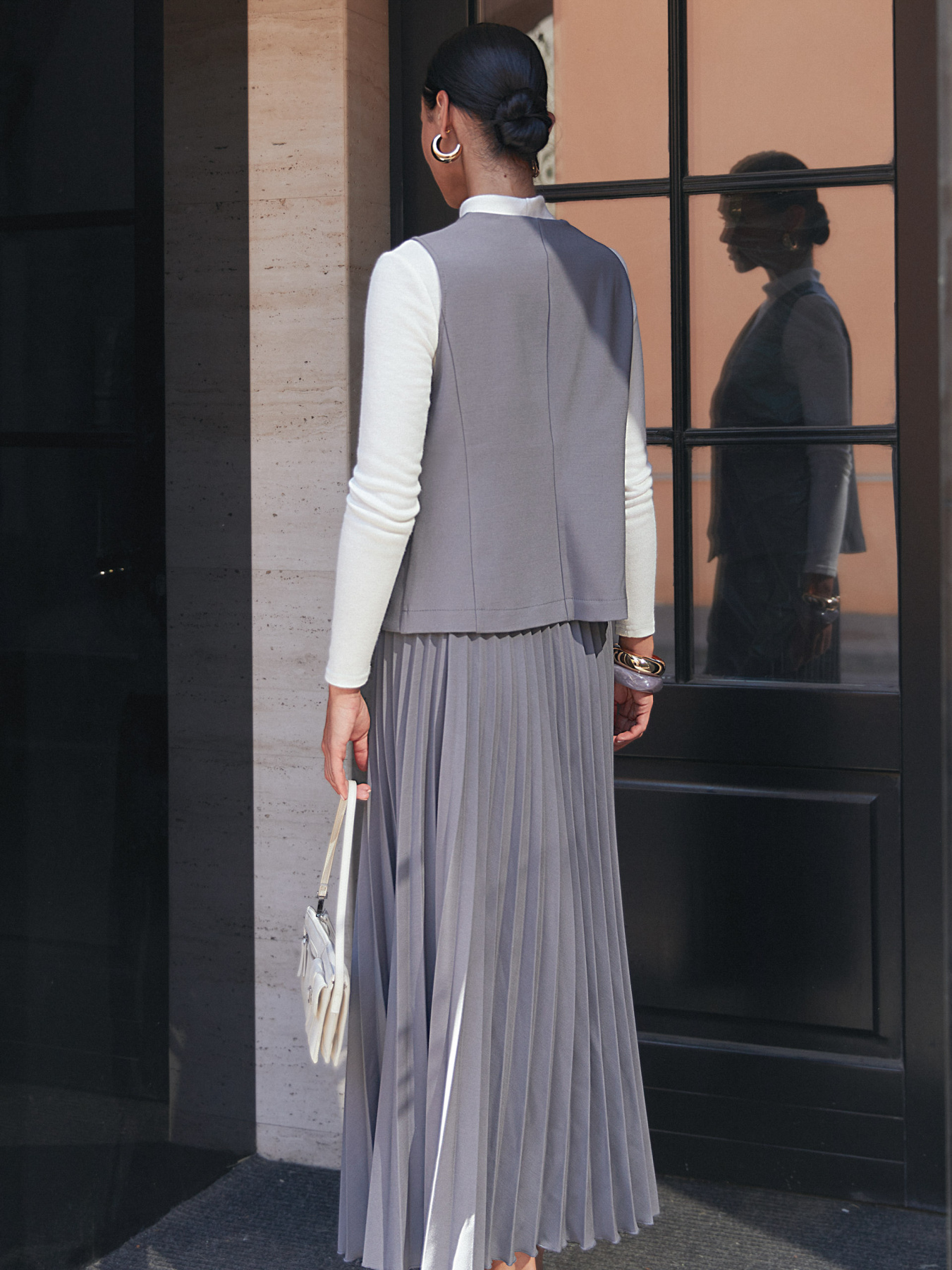 Жилет классический Seventeen модель 2325.6451 Фото