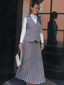 Классический жилет Seventeen модель 2325.6451 Классический жилет Seventeen модель 2325.6451 Фото