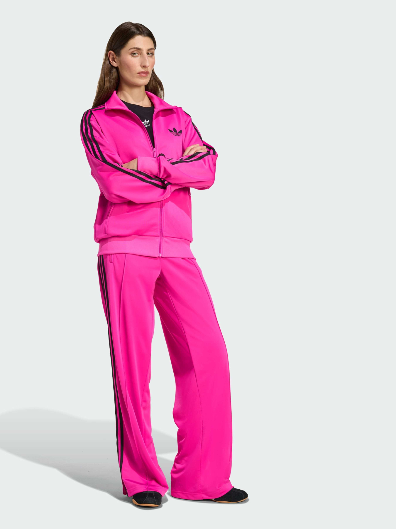 Брюки повседневные Adidas Superstar модель JY2696 Фото