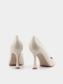 Туфли-лодочки LeBERDES модель 00000014225 Фото