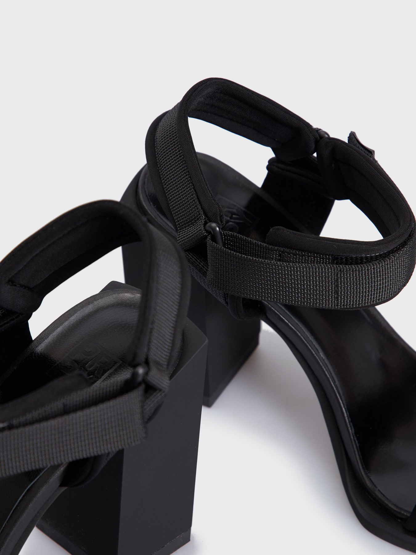 Босоножки PRPY модель PRSLT5013W Фото