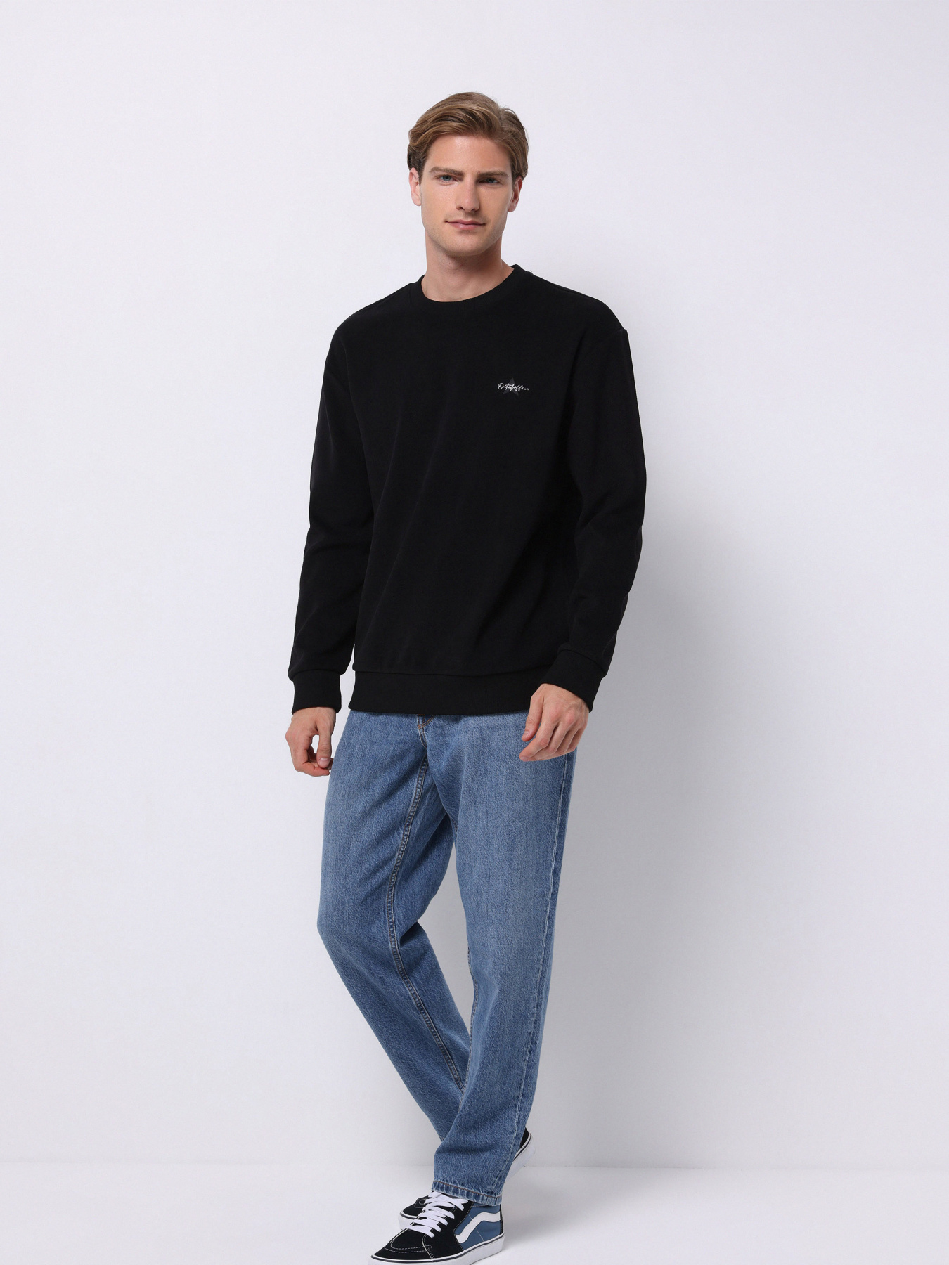 Худі та світшоти Colin’s модель CL1070969_Q1.V1_BLK Фото