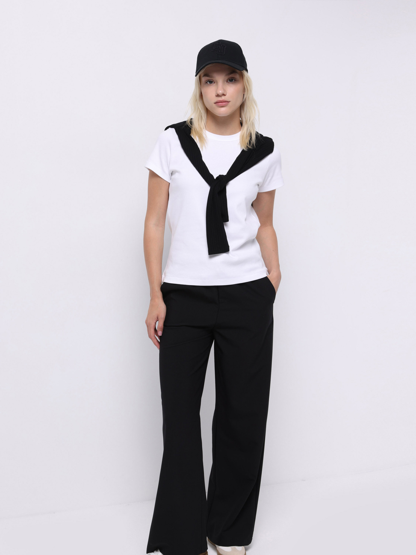 Брюки повседневные Colin’s модель CL1075609_Q1.V1_BLK Фото