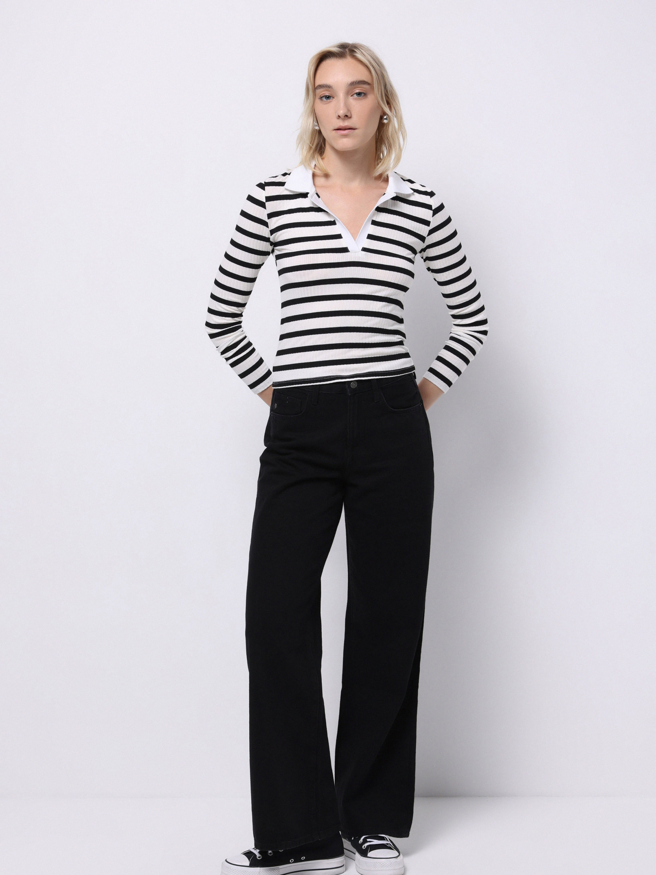 Худи и свитшоты Colin’s модель CL1075895_Q1.V1_BLK Фото