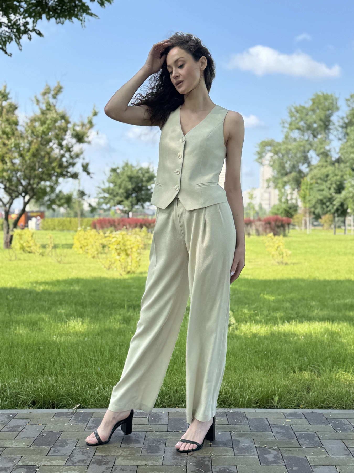 Классический жилет CAT ORANGE модель 3370 Фото