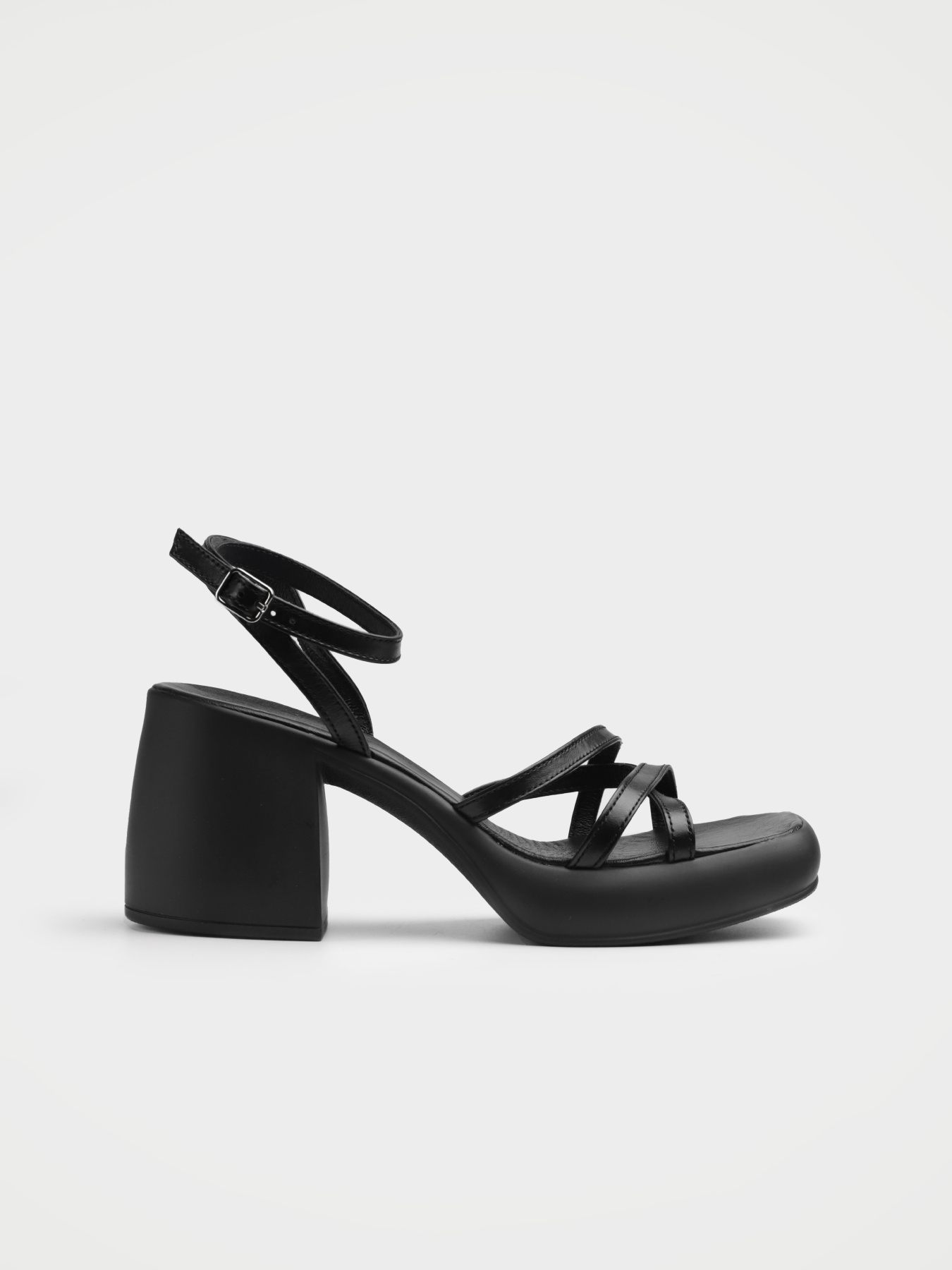 Босоножки URBAN TRACE модель UT2035-1U Фото