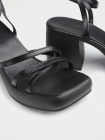 Босоножки URBAN TRACE модель UT2035-1U Фото