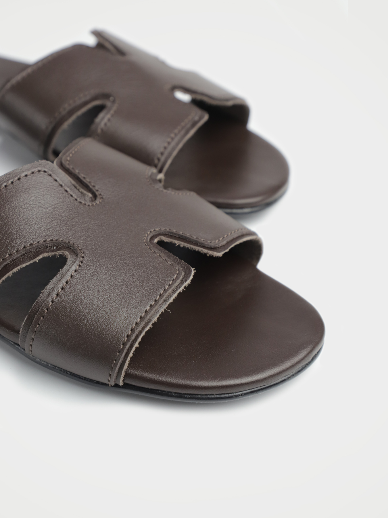 Шлепанцы URBAN TRACE модель UT2040-3U Фото