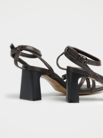 Босоножки URBAN TRACE модель UT2056-6073U Фото