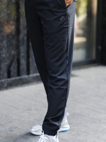 Штаны спортивные Peak модель F3242061-BLA Фото