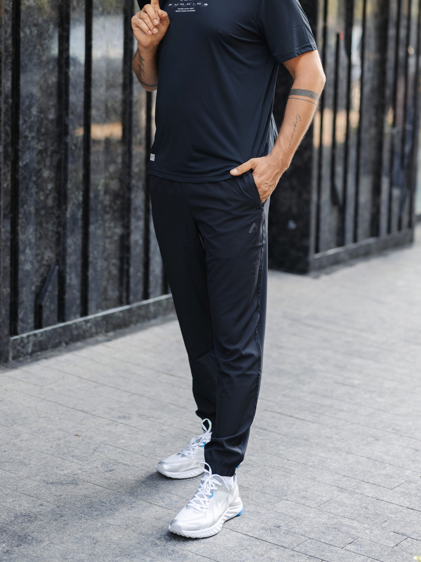 Спортивні штани Peak модель F3242061-BLA Фото