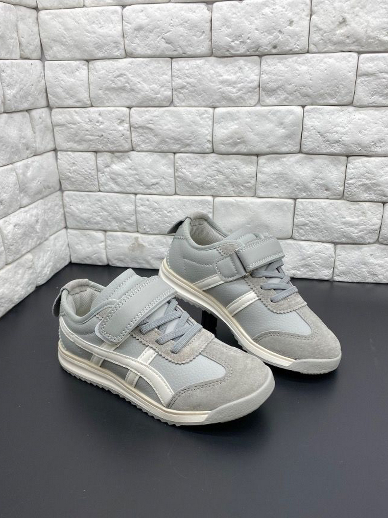 Кроссовки JONG GOLF модель CN11676-2 Фото