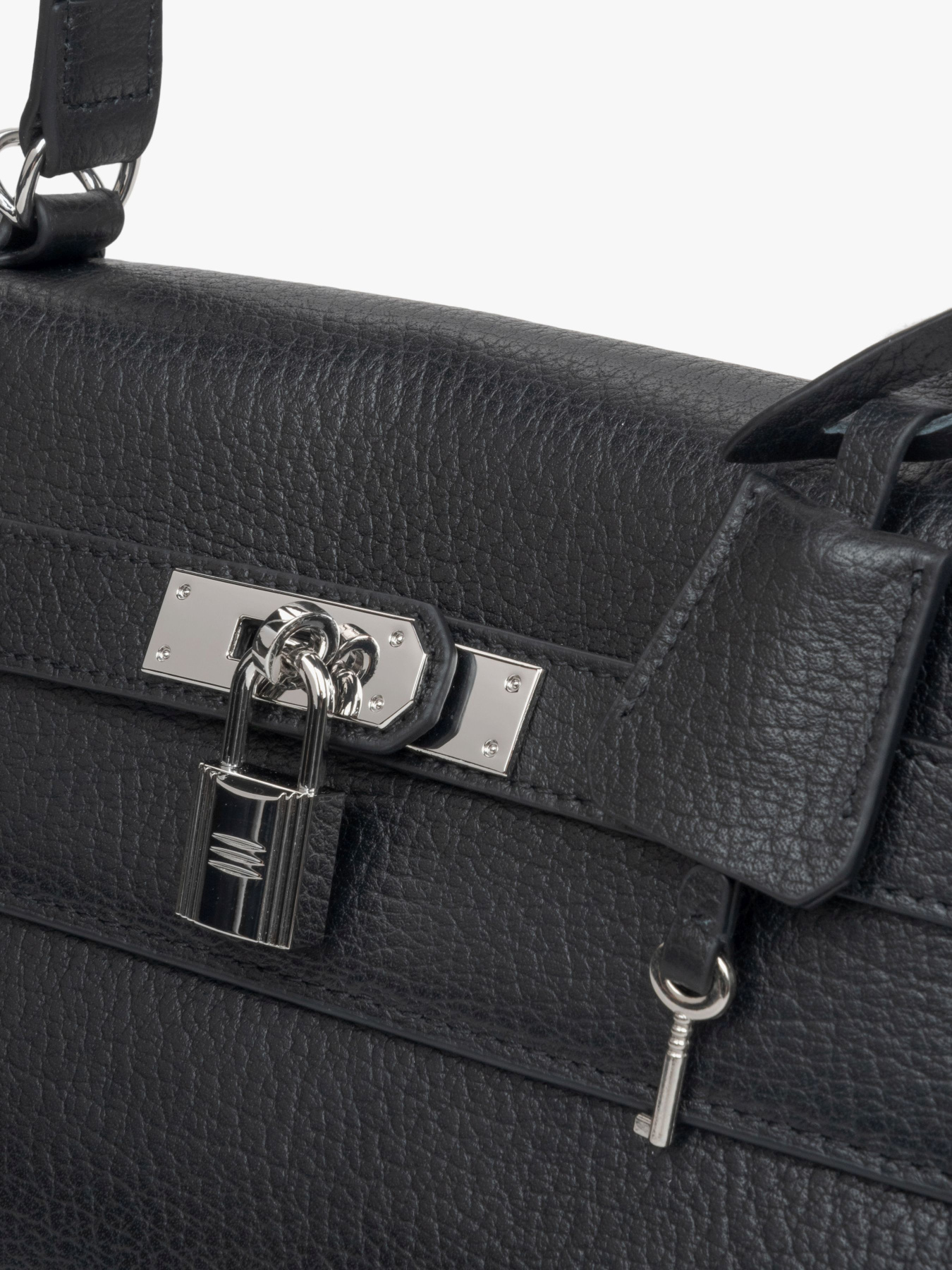 Сумки Estro модель 7668-01-101 Фото