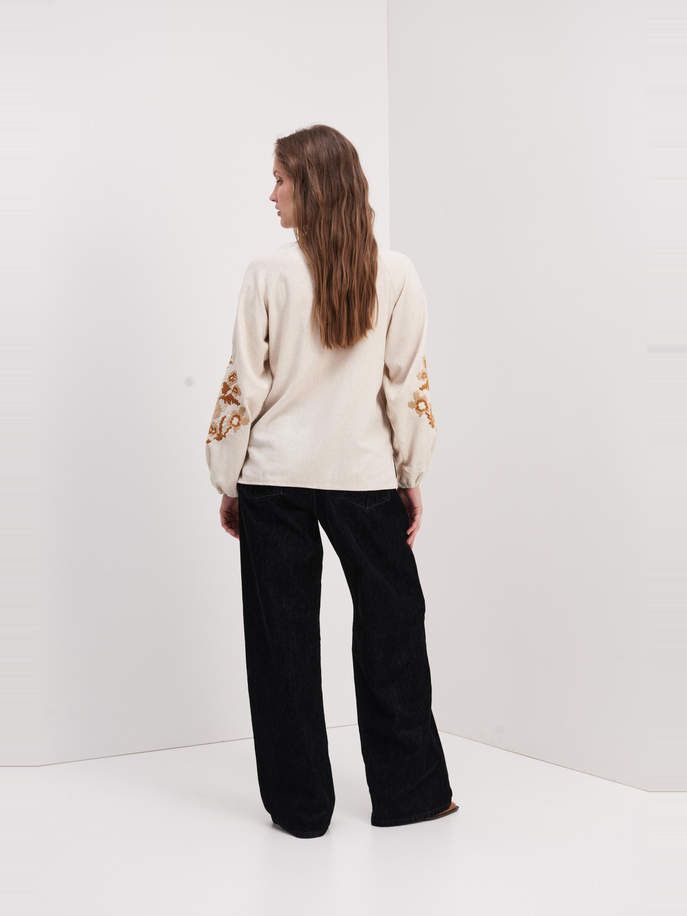 Вышиванки MEREZHKA модель rj620 Фото