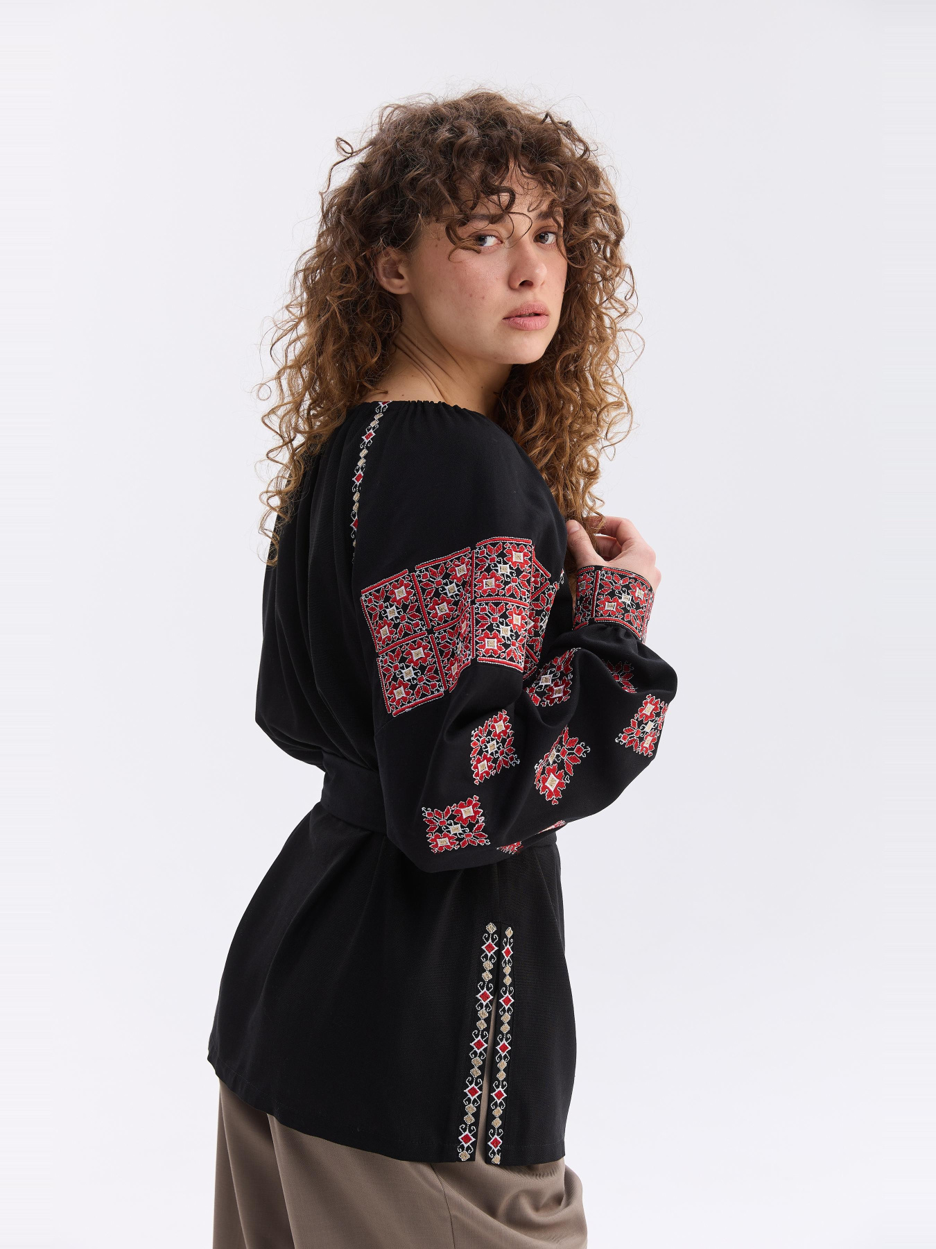 Вишиванки MEREZHKA модель rj1101 Фото