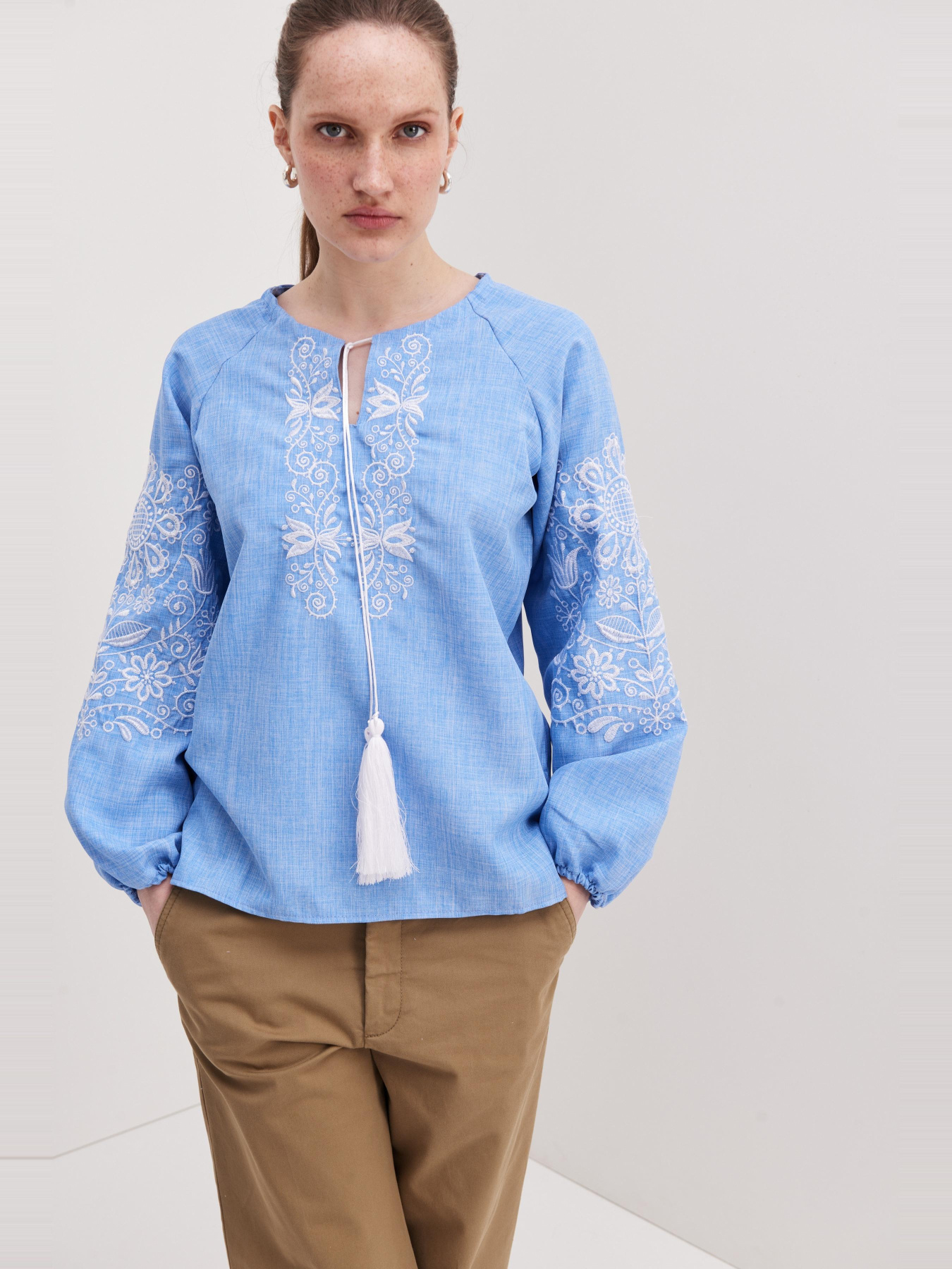 Вишиванки MEREZHKA модель rj402 Фото