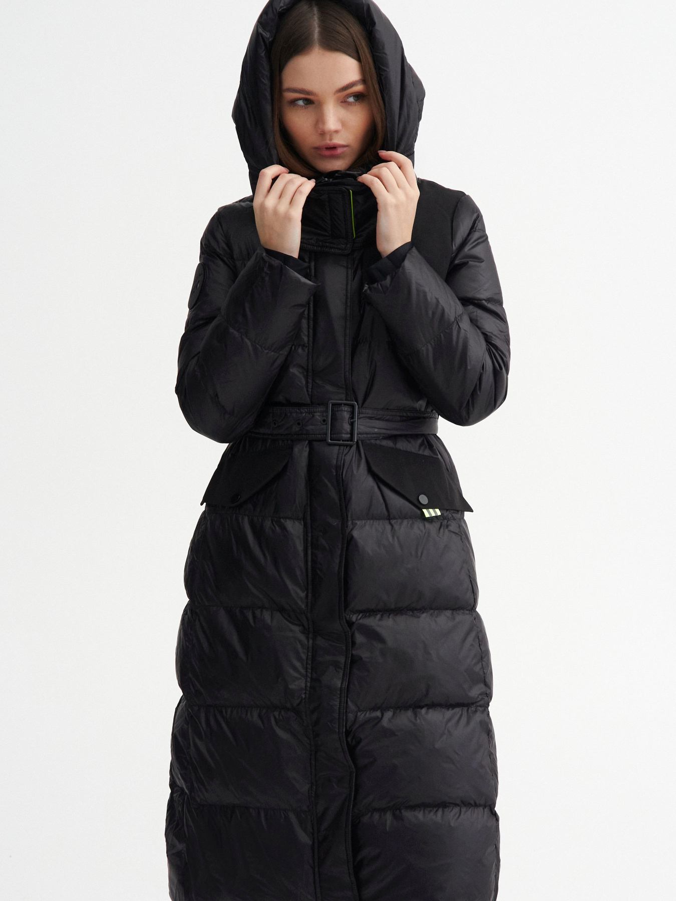 Куртки Estro модель 639-02-024001 Фото