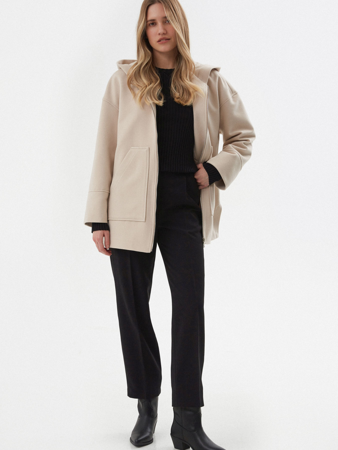 Пальто Estro модель 24-660-012523 Фото