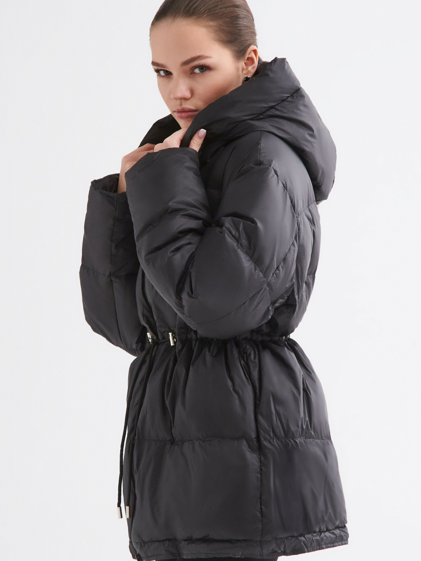 Куртки и дубленки Estro модель 92237-024001 Фото