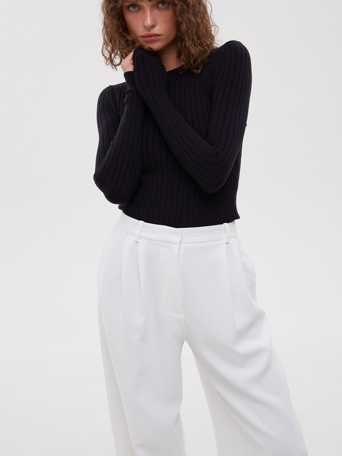 Худи и свитшоты Estro модель 944-07101 Фото