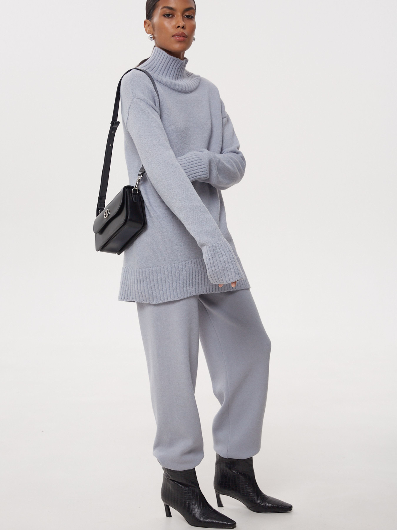 Костюми Estro модель 867-0132910 Фото