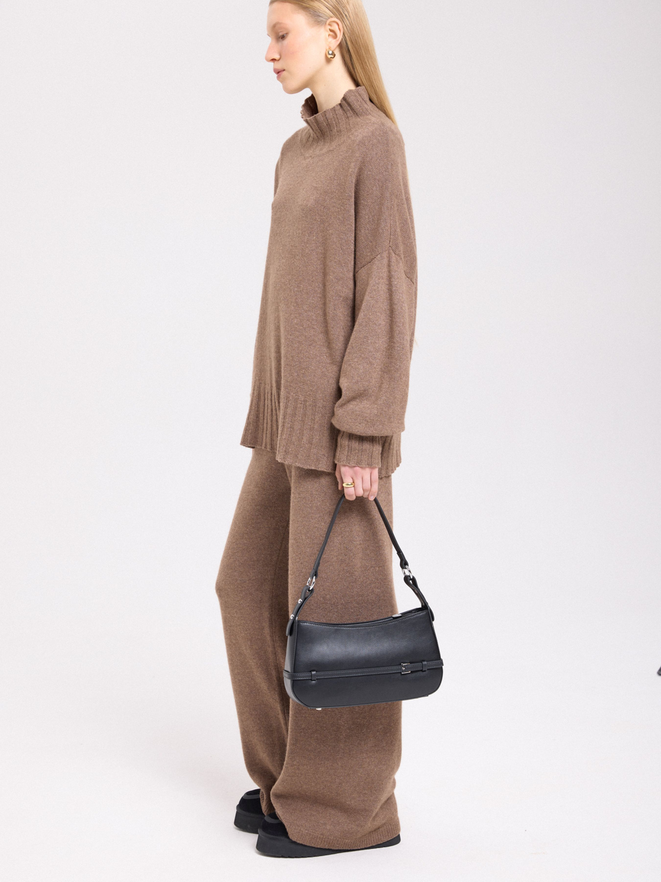 Костюм в'язаний ESTRO 4306-2-07408, колір коричневий модель 4306-2-07408 Фото