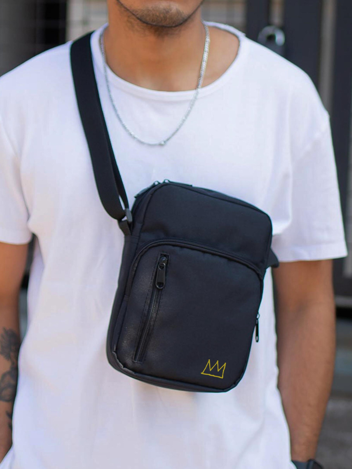 Мессенджер Without модель 8055388 Фото