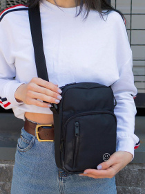 Мессенджер Without модель 8055433 Мессенджер Without модель 8055433 Фото