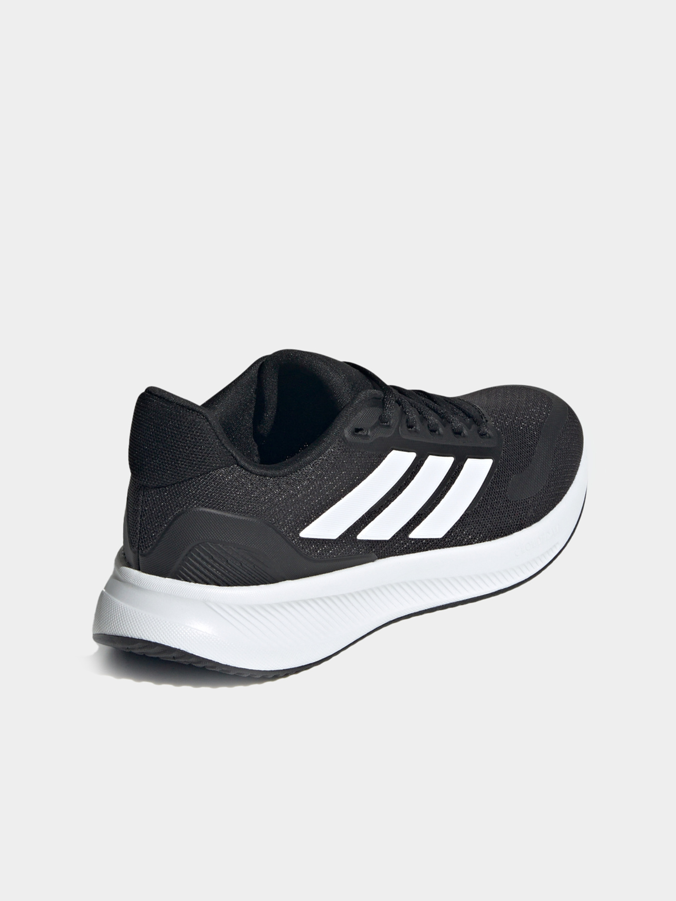 Кроссовки Adidas модель IE8589 Фото